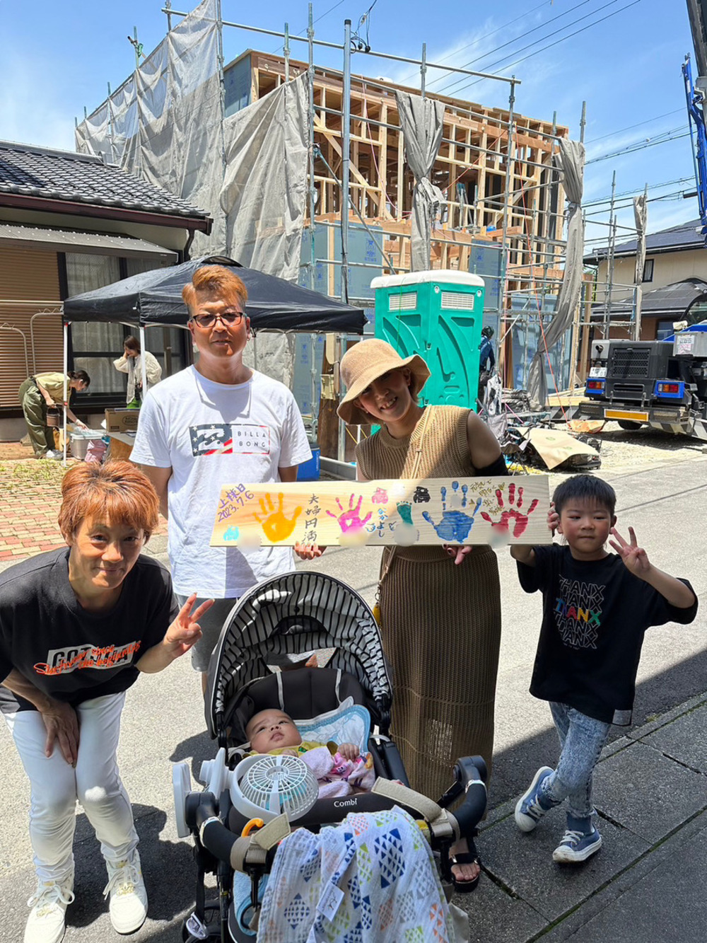 気温34℃の快晴の中無事上棟㊗^^ 画像