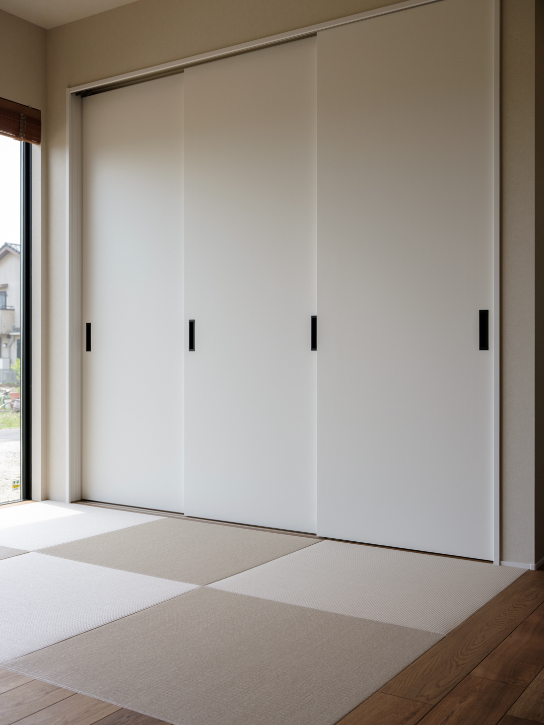 畳スペースでゴロンと一息