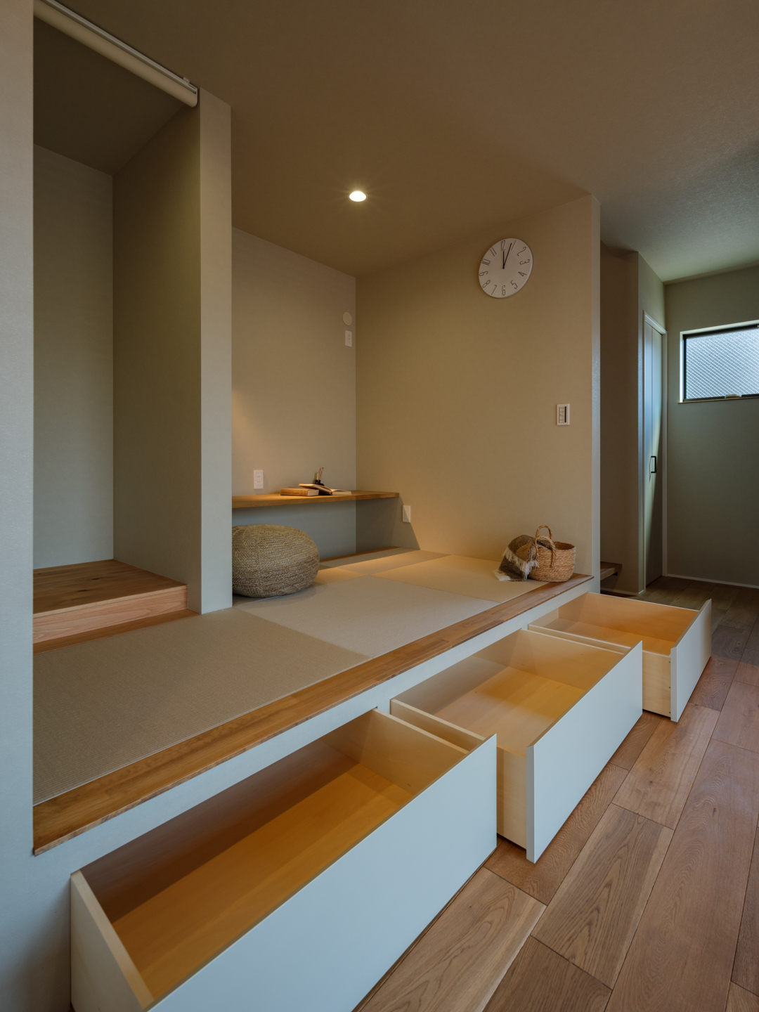 畳下を収納スペースとして活用