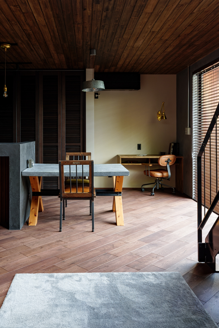 採光のとれるダイニング