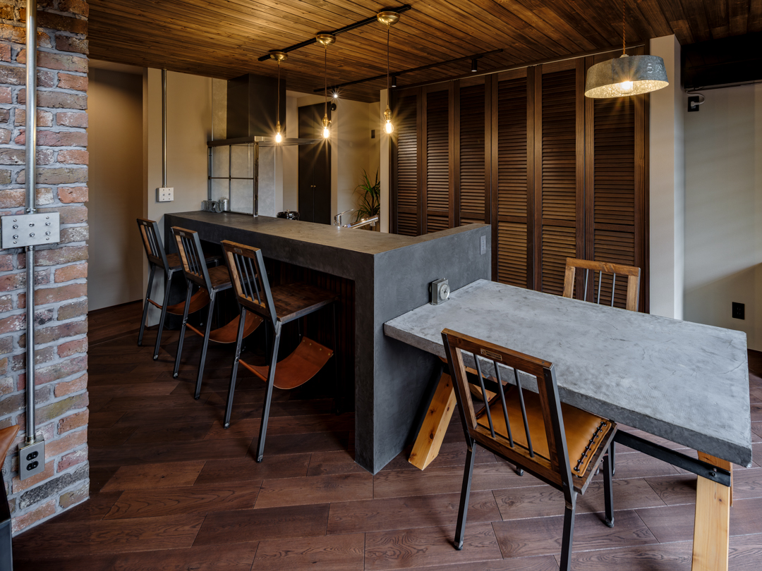 大人な雰囲気のカウンター