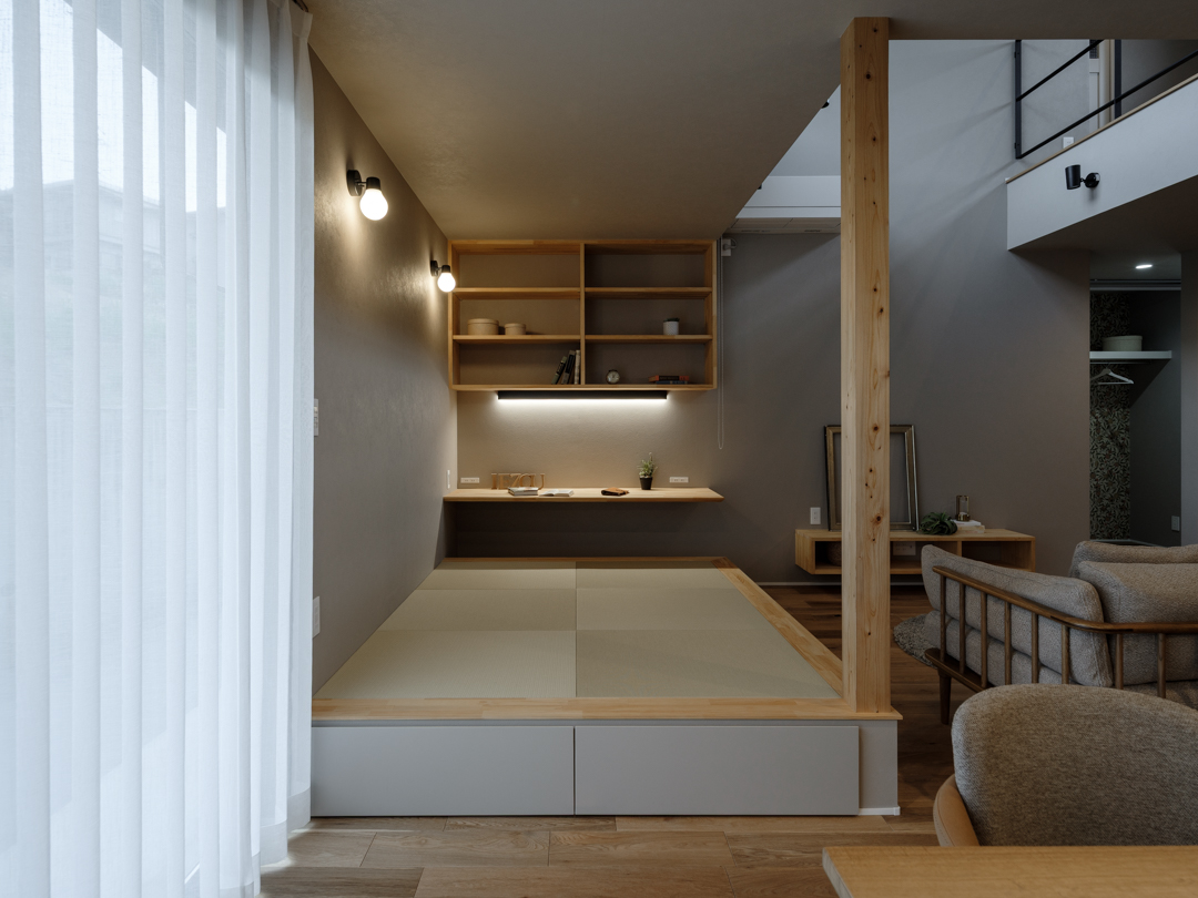 小上がり畳スペースは奥様の仕事スペース