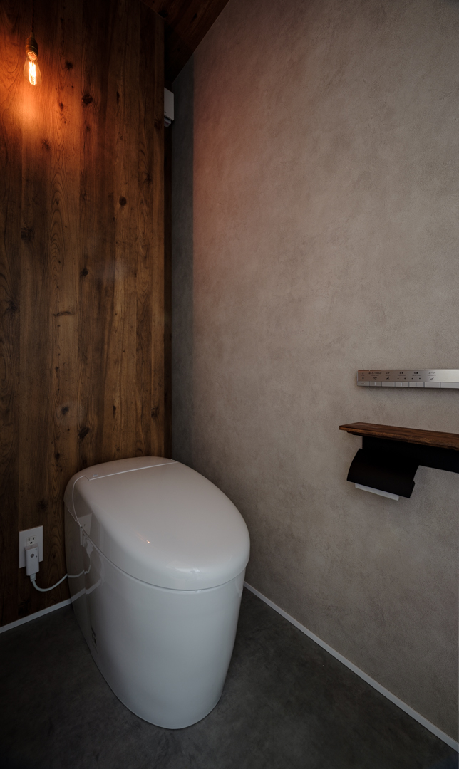 コンクリート調クロス×木目クロス