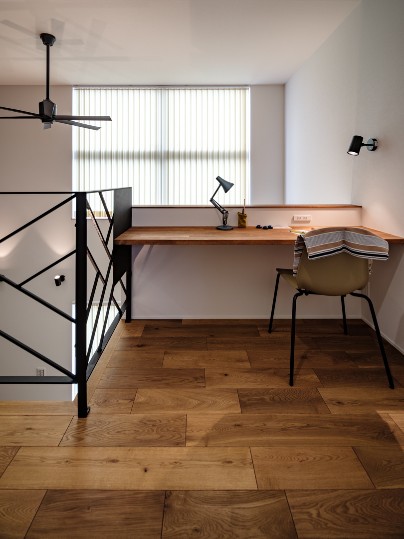 2階ホールのワークスペース